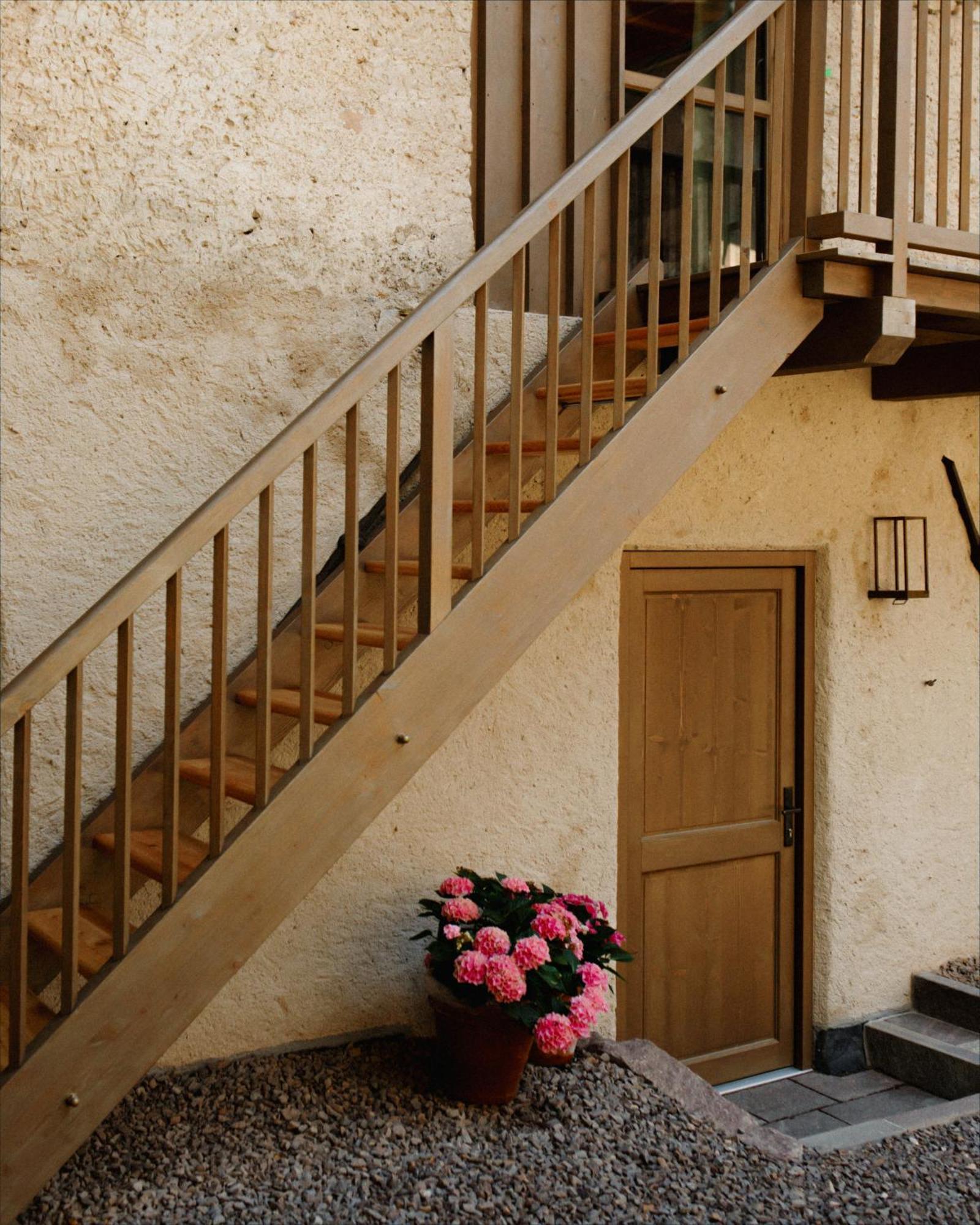Langenmantel Historic Suites Tramin an der Weinstraße Buitenkant foto