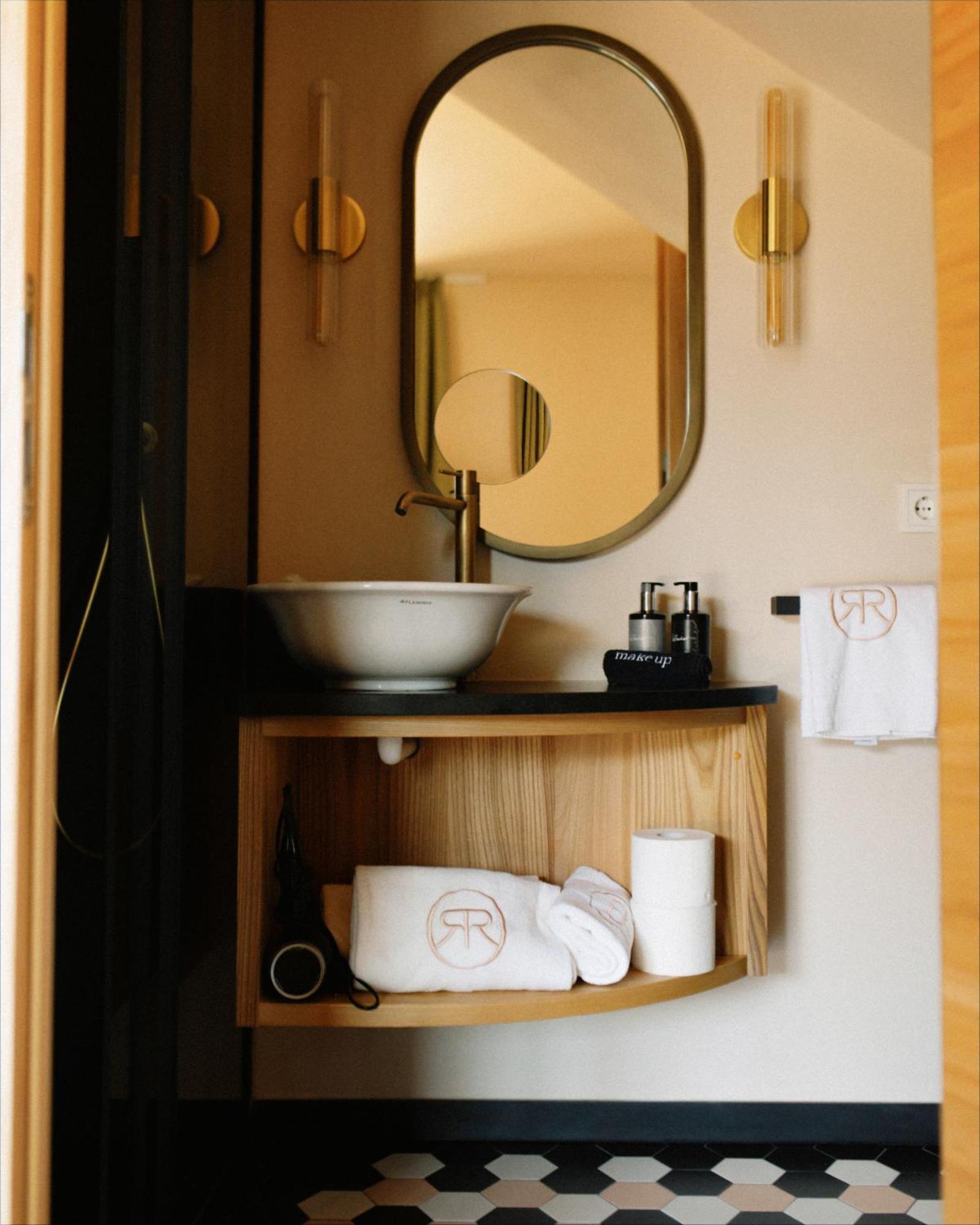 Langenmantel Historic Suites Tramin an der Weinstraße Buitenkant foto