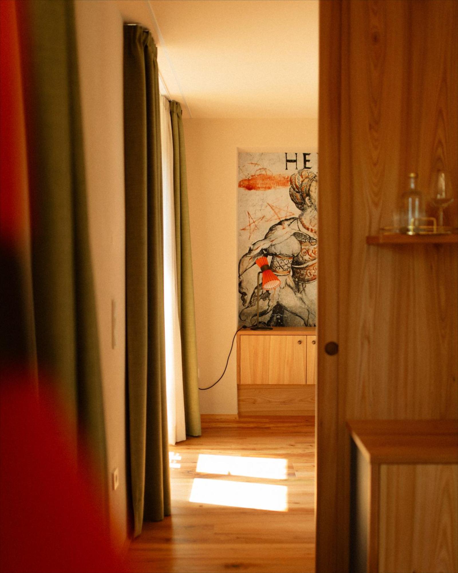 Langenmantel Historic Suites Tramin an der Weinstraße Buitenkant foto