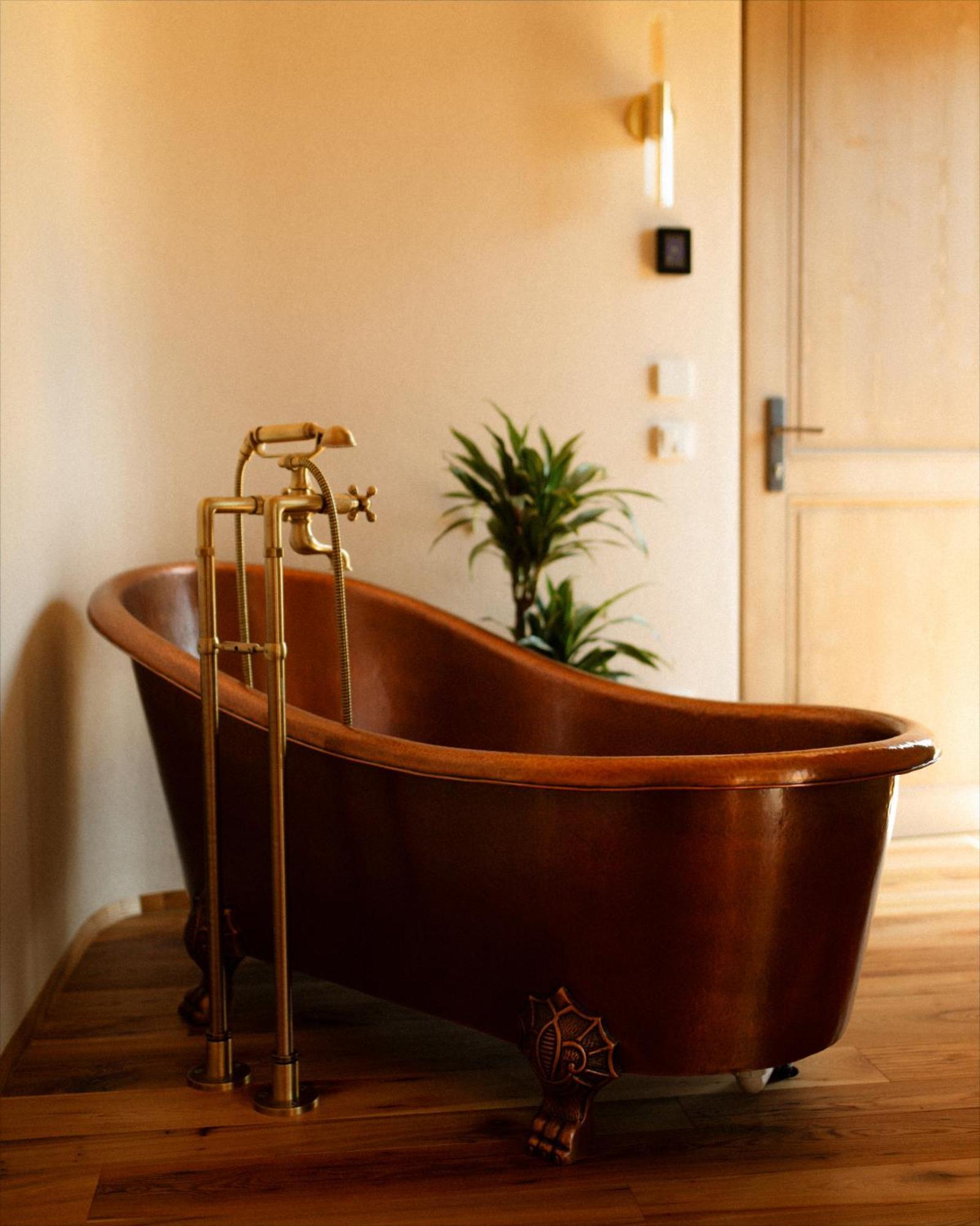 Langenmantel Historic Suites Tramin an der Weinstraße Buitenkant foto